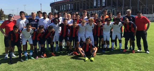 La novena goleó a EEUU