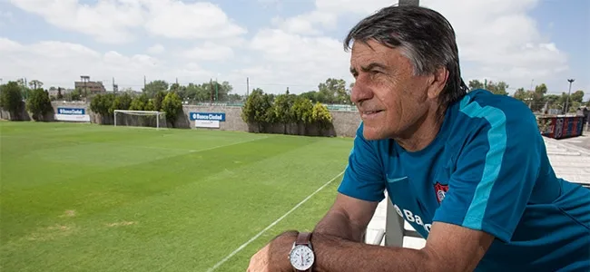 Tocalli: Los pibes juegan mucho a la play y ven poco fútbol