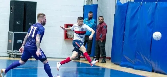 El futsal masculino le ganó 3-2 a River