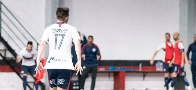 Triunfo 3-2 sobre Barracas Central