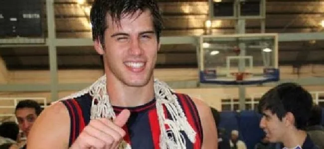 Una cara nueva para el Básquet: Kevin Hernandez